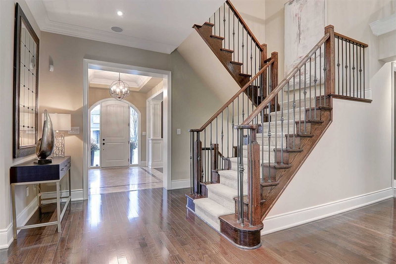 183 Angus Glen Blvd, Markham, L6C 0K1 | Image 2