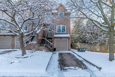 Townhouse sold at 11-119 Spring Road, Georgina, Ontario, L4P2K4 - Keswick North - MLS: N5444834