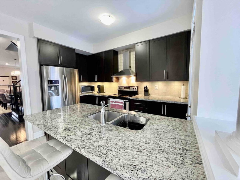109 Alex Campbell Cres, King, L7B0C1 | Image 3