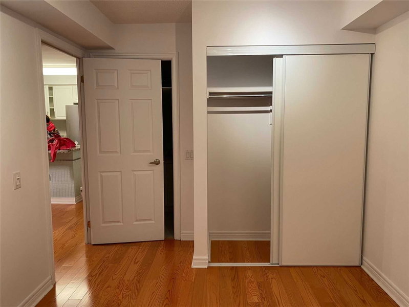 Room2