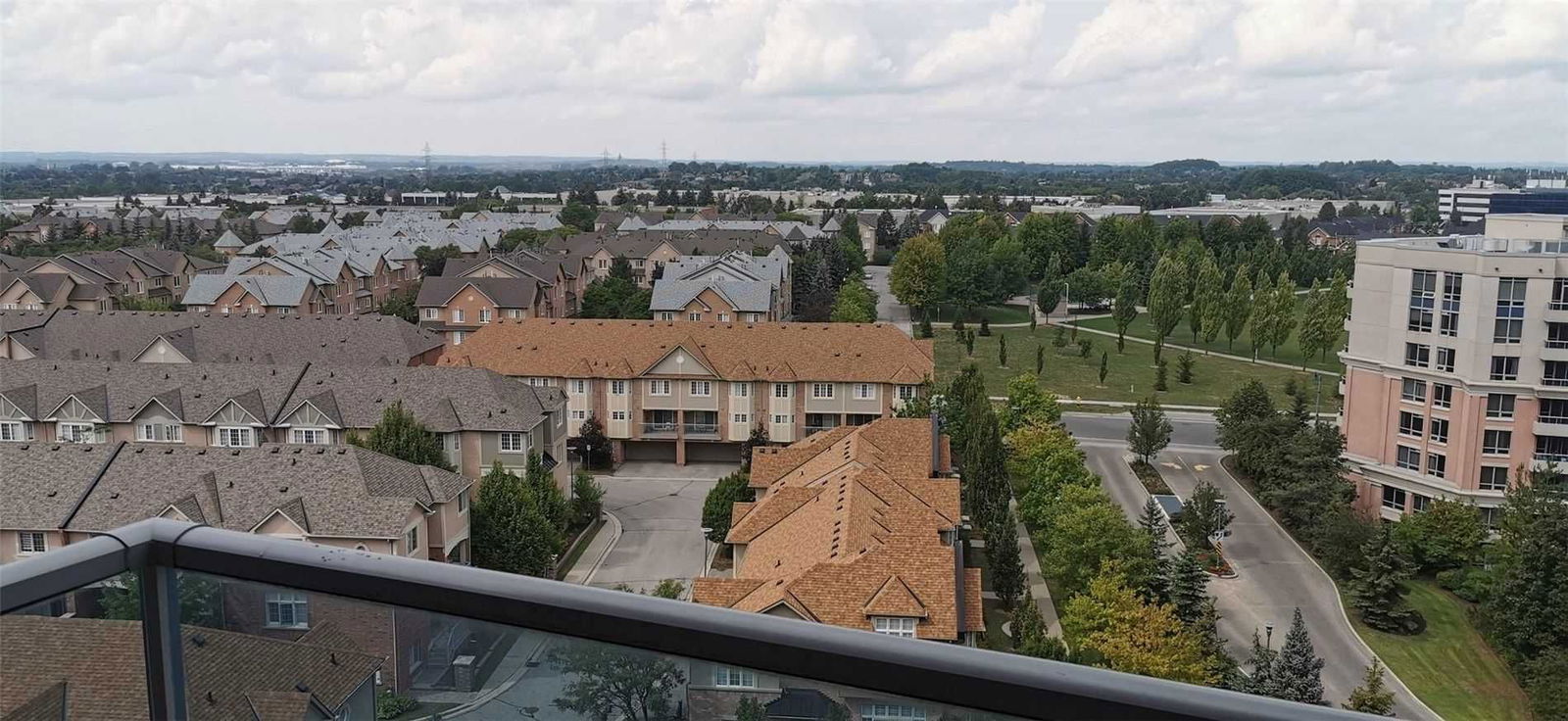 Condo sold at 1281-23 Cox Boulevard, Markham, Unionville, L3R7Z9 - MLS: N5447956