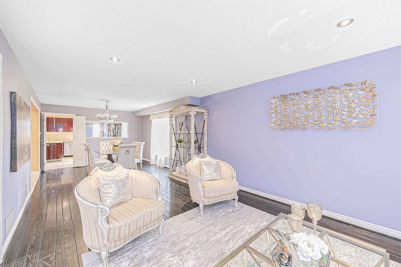 1 Bronte Rd, Markham, L3T7H5 | Image 3