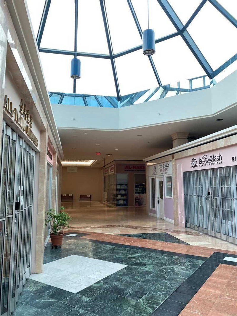 80 - 670 Highway 7 Rd E, Richmond Hill, L4B 3P2 | Image 3