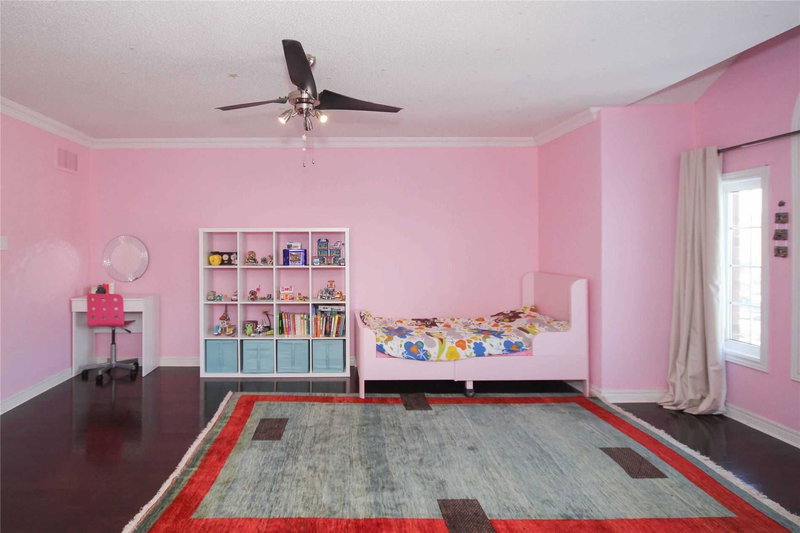 75 Nottingham Dr, Richmond Hill, L4S2A1 | Image 3