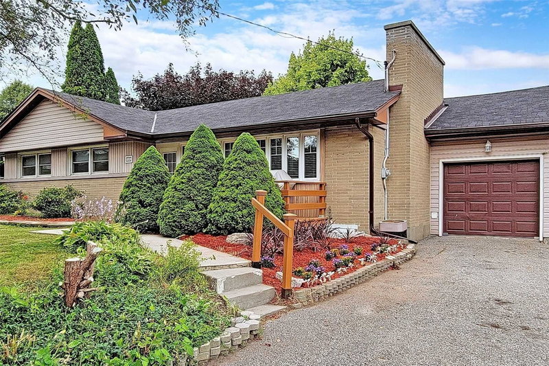 Bsmt - 49 Don Mor Dr, Newmarket, L3Y1G8 | Image 3