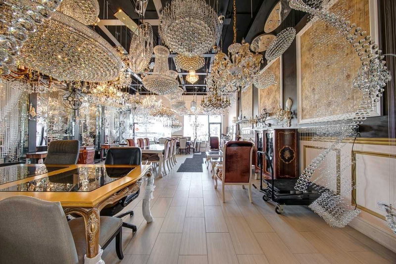 10376 Yonge St, Richmond Hill, L4C 3B8 | Image 3