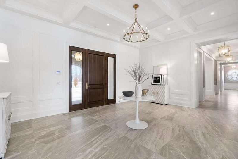 130 St. John's Sdrd E, Aurora, L4G 0M6 | Image 3