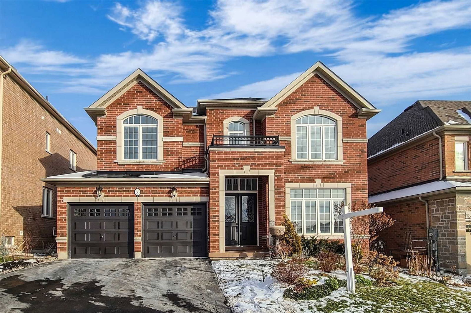 Detached House sold at 66 Ridge Gate Crescent, East Gwillimbury, Mt Albert, L0G1M0 - MLS: N5465047