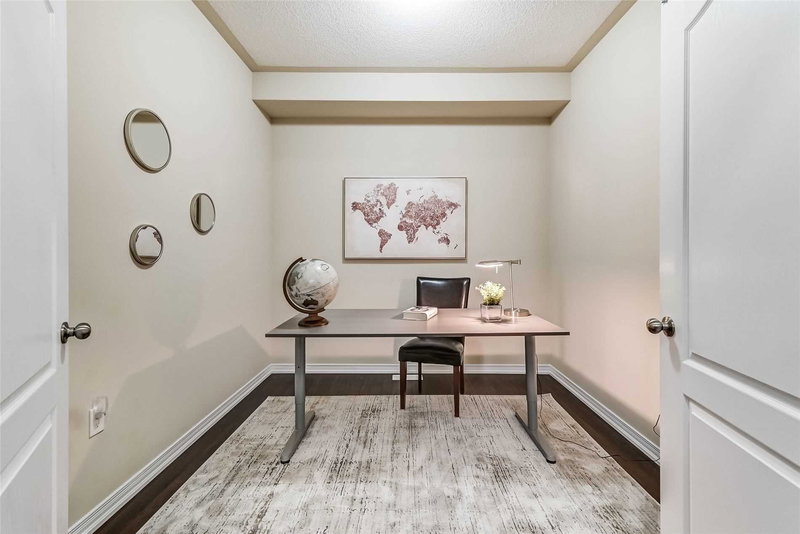 213 Richardson Cres, Bradford West Gwillimbury, L3Z 0R5 | Image 2