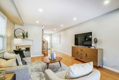 62 Rosario Dr, Vaughan - Vellore Village image-0-3