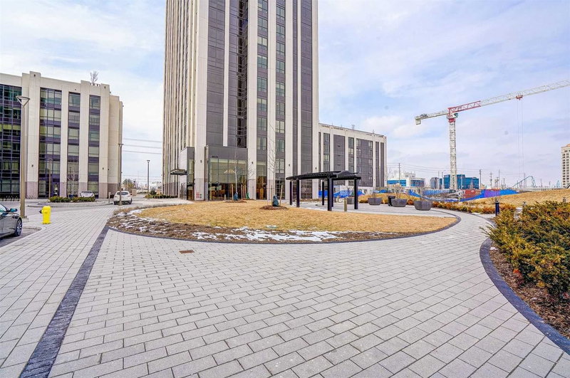 2309 - 9075 Jane St, Vaughan, L4K 0L7 | Image 2