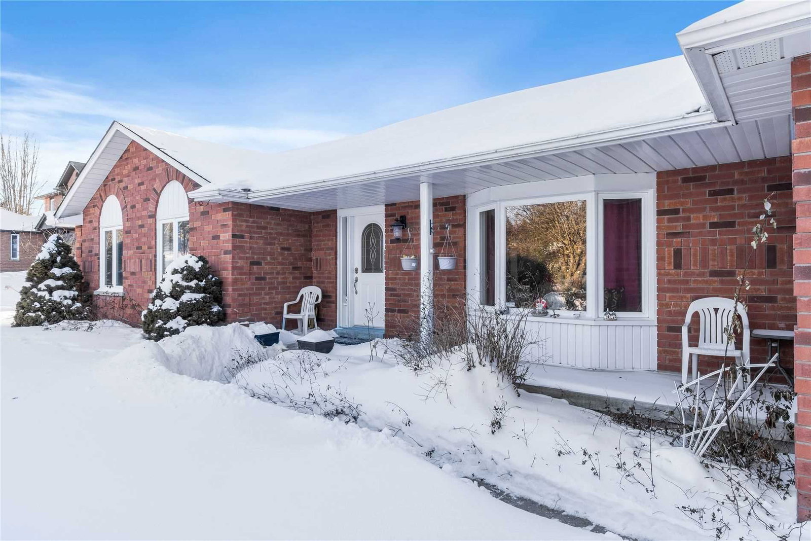 Detached House sold at 2330 Meadowland Street, Innisfil, Ontario, L0L1K0 - Churchill - MLS: N5487222