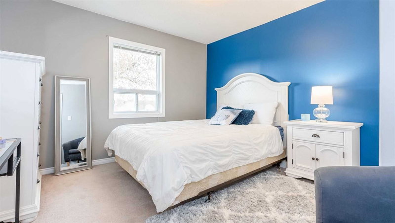 1569 Killarney Beach Rd, Innisfil, L0L 1W0 | Image 3