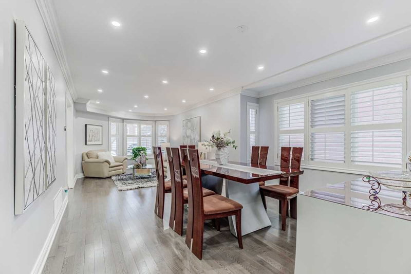 40 Dewberry Dr, Markham, L3S2S3 | Image 3