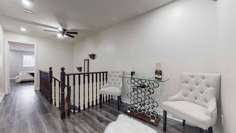 76 Derrywood Dr, Vaughan, L4K5H6 | Image 3