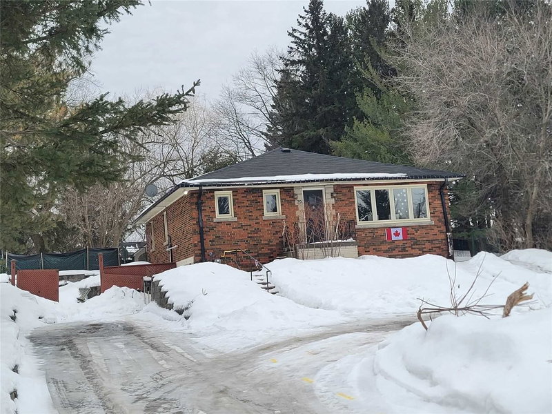 79 Muirhead Cres, Richmond Hill, L4E3M7 | Image 3