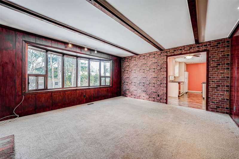 91 Lucas St, Richmond Hill, L4C4P4 | Image 3