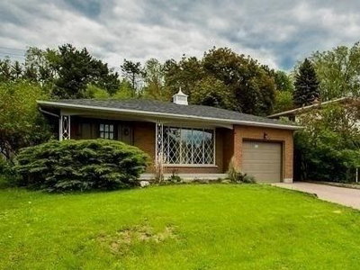 Detached House leased at 32 Blue Spruce Lane, Markham, Ontario, L3T3W9 - Royal Orchard - MLS: N5515192