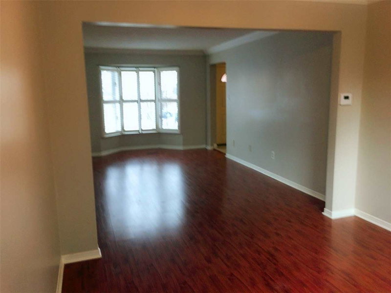 331 Green Lane, Markham, L3T7A4 | Image 3