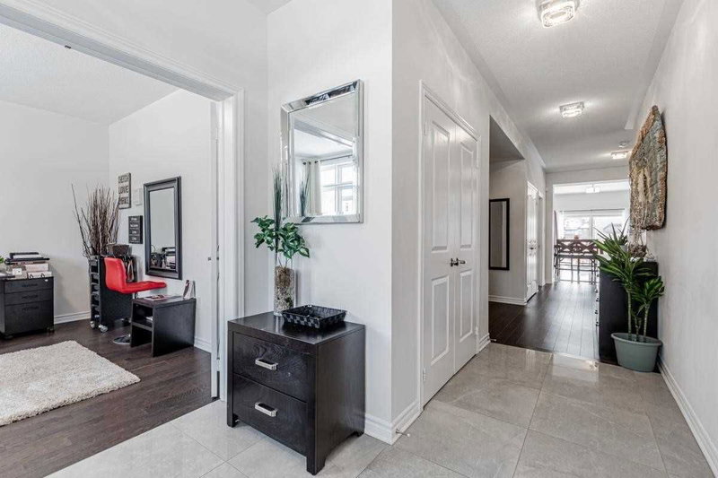 1726 Emberton Way, Innisfil, L9S 0A8 | Image 3