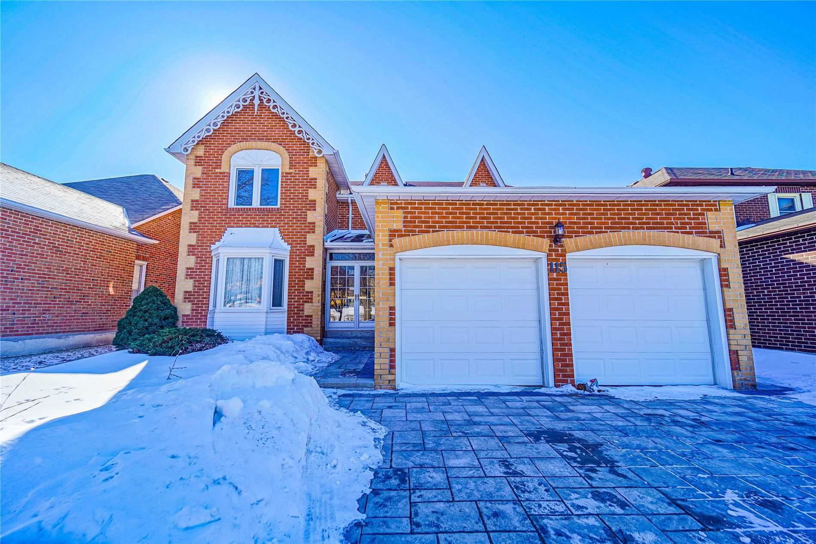 Detached House sold at 115 Blackmore Avenue, Richmond Hill, Doncrest, L4B2B1 - MLS: N5523134