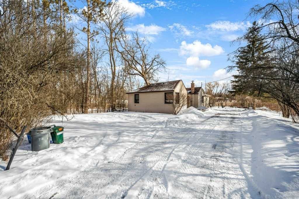 Listing Image 15