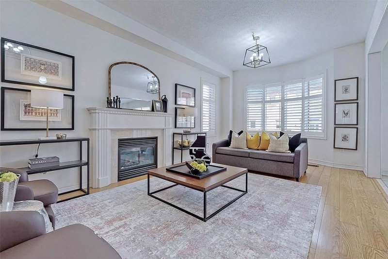 10 Hua Du Ave, Markham, L6C0S2 | Image 3