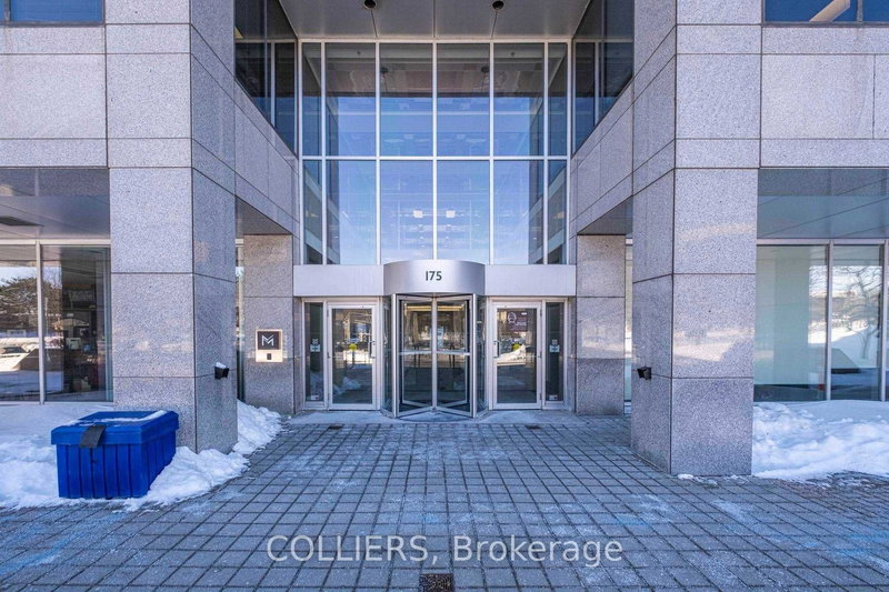 230 - 175 Commerce Valley Dr W, Markham, L4W 4Y8 | Image 2