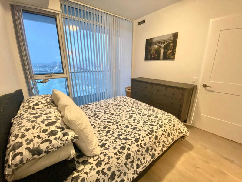 Room2