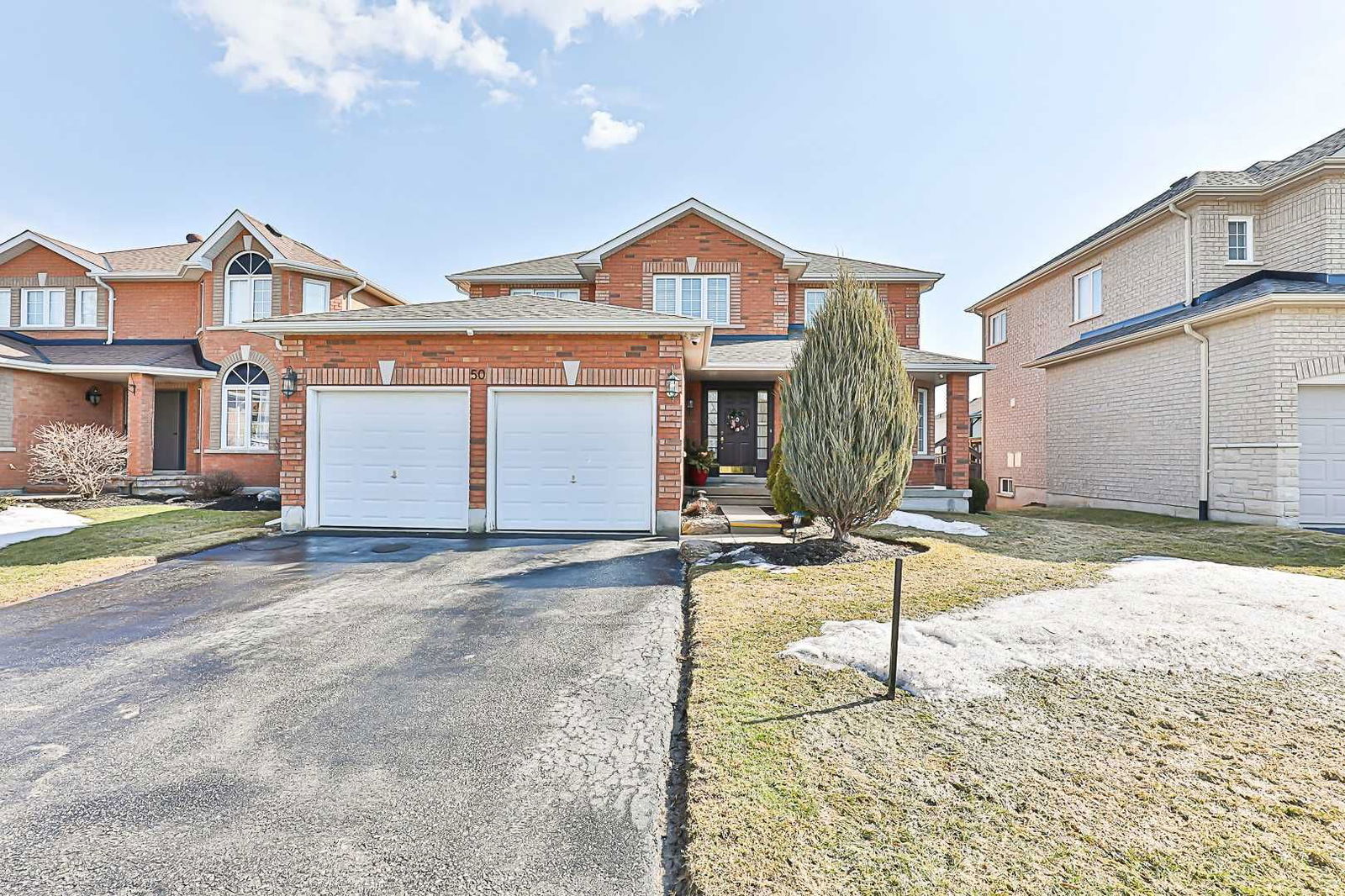 Detached House sold at 50 Pace Crescent, Bradford West Gwillimbury, Bradford, L3Z3H8 - MLS: N5541086