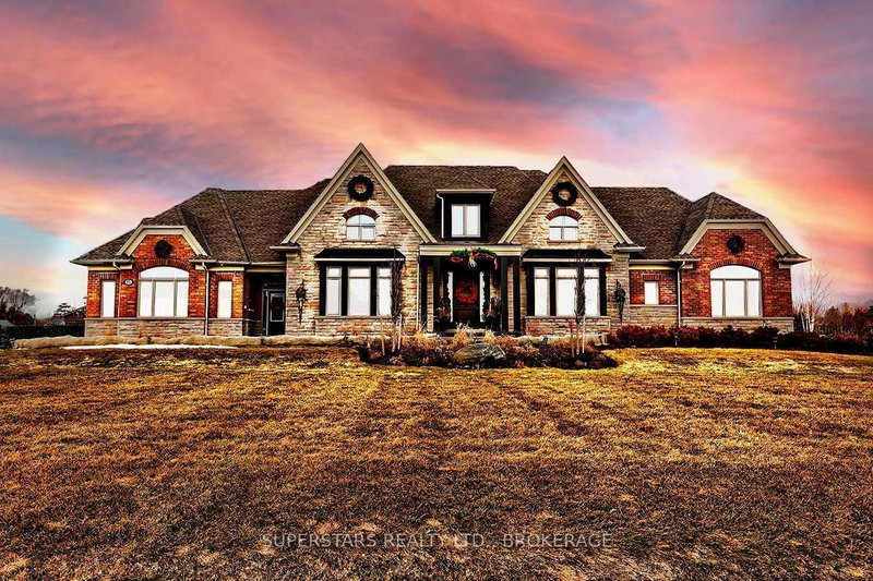 15 Pine Vista Ave, Whitchurch-Stouffville, L4A 1R9 | Image 2