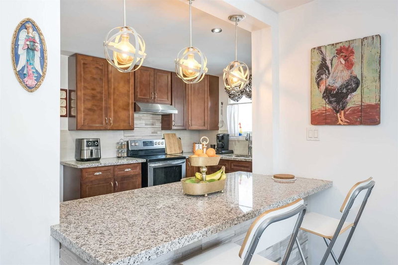 27 Jamieson Dr, Adjala-Tosorontio, L0N 1R0 | Image 2