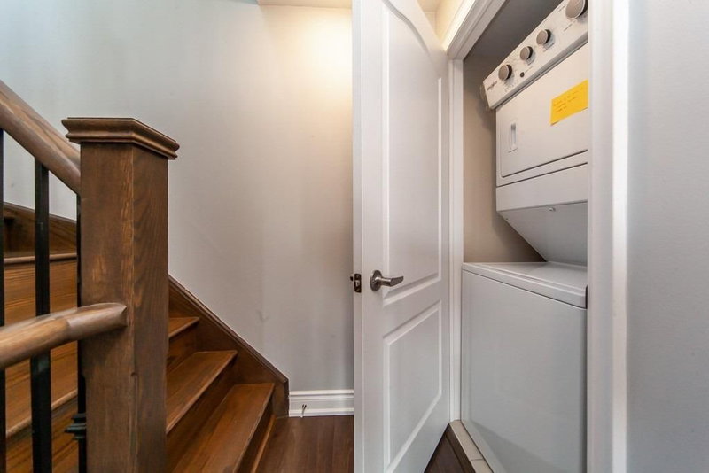 2213 - 10 Westmeath Lane N, Markham, L6B0A8 | Image 3