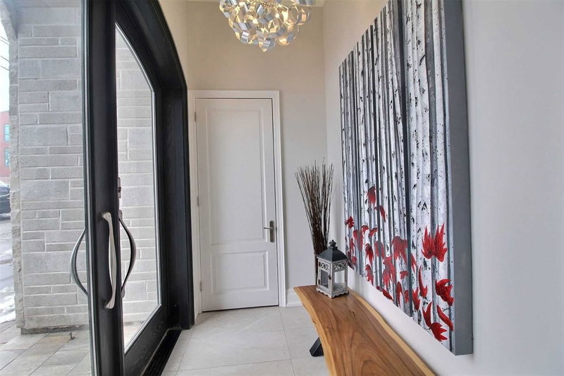 42 Somerville St, Whitchurch-Stouffville, L4A 7Z5 | Image 2