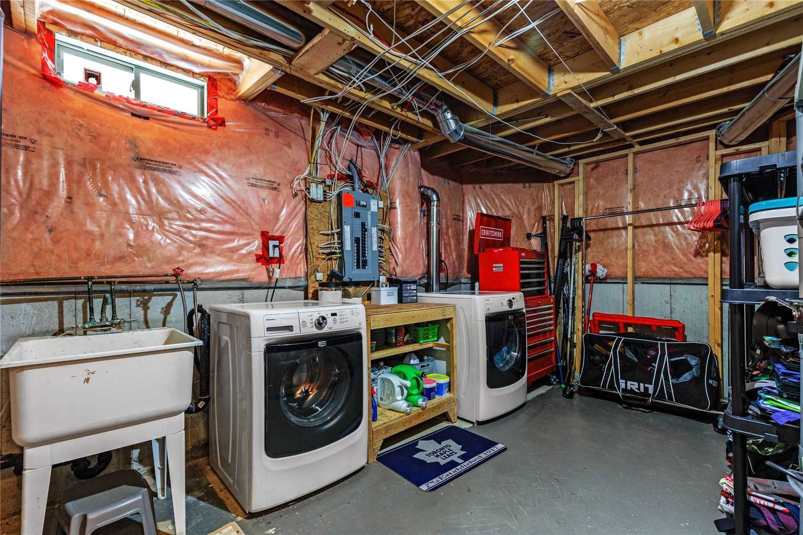 Listing Image 19