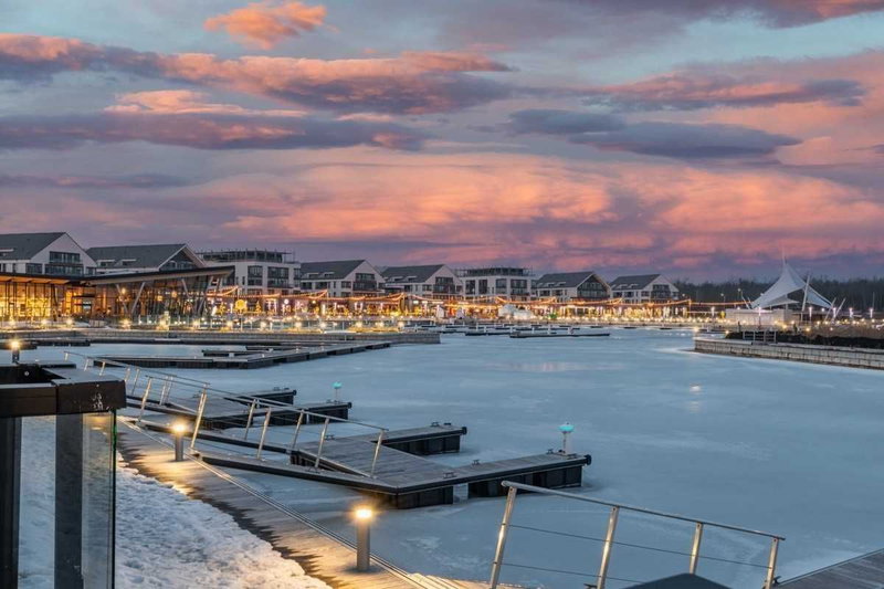 3785 Riva Ave, Innisfil, L9S0L5 | Image 2