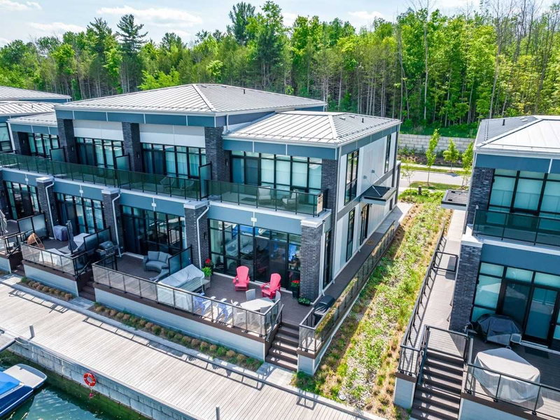 3785 Riva Ave, Innisfil, L9S0L5 | Image 2