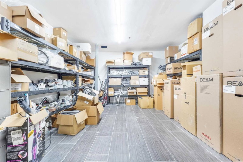 2 - 16945 Leslie St, Newmarket, L3Y 9A2 | Image 3