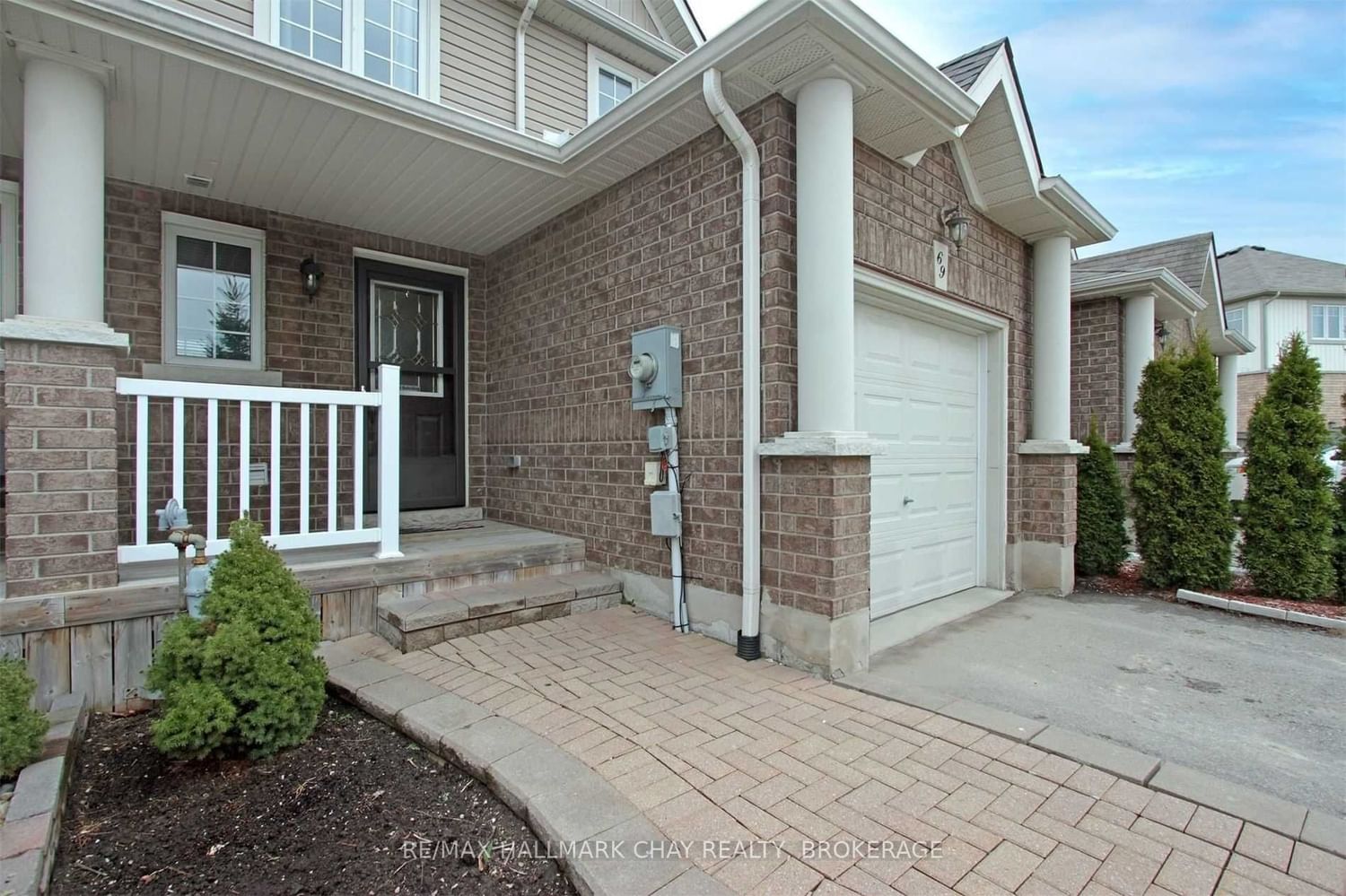 Listing Image 3