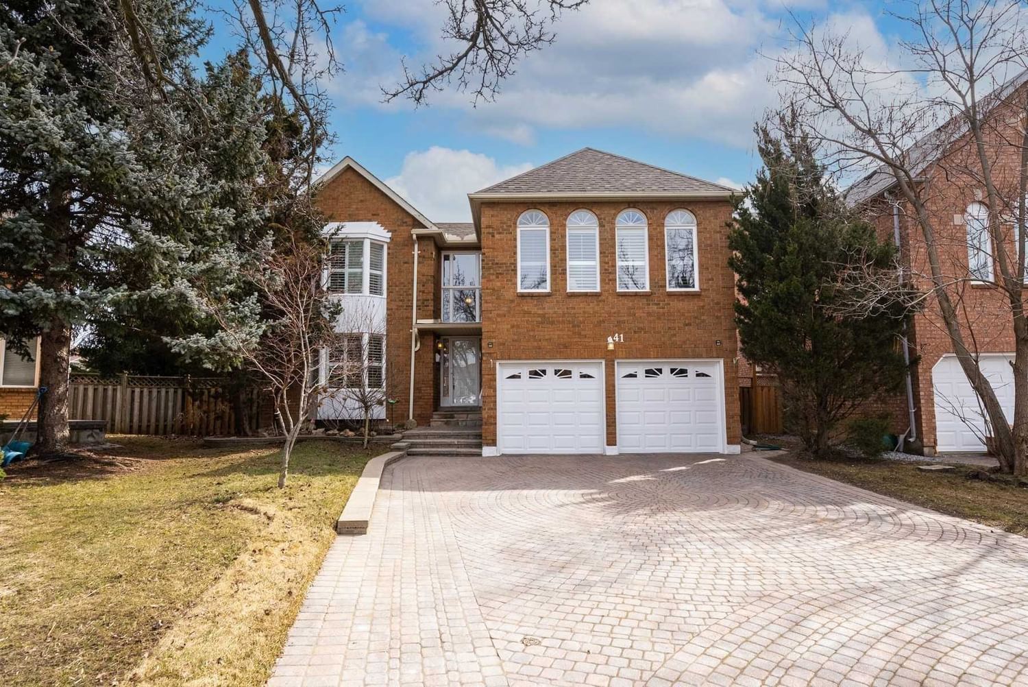 Detached House sold at 41 Westmoreland Court, Markham, Unionville, L3R8L9 - MLS: N5583962