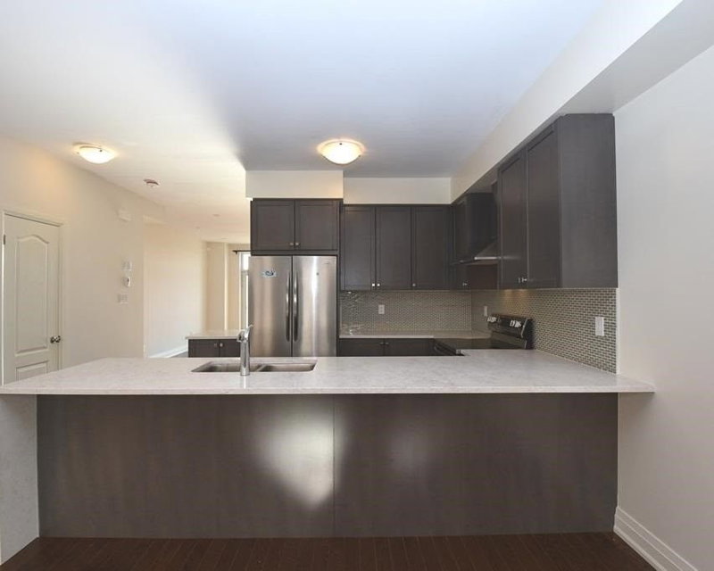 24 Teasel Way, Markham, L3R9S3 | Image 2