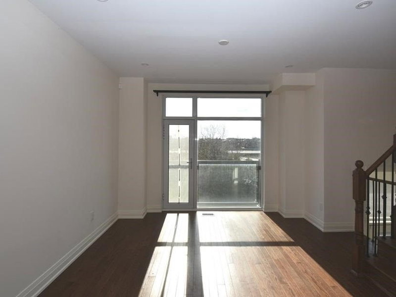 24 Teasel Way, Markham, L3R9S3 | Image 3