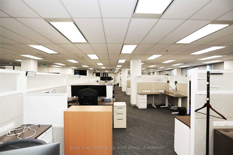 4th Fl - 9050 Yonge St, Richmond Hill, L4C 9S6 | Image 3