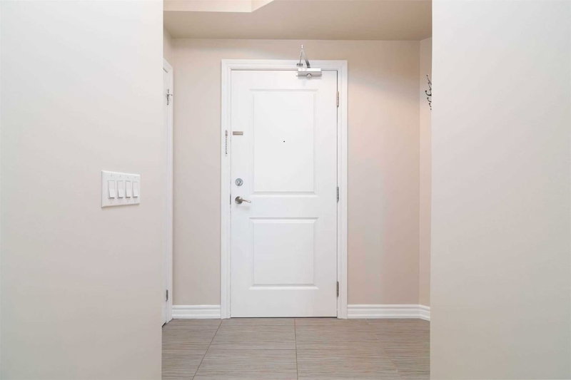 1207 - 7730 Kipling Ave, Vaughan, L4L1Y9 | Image 2