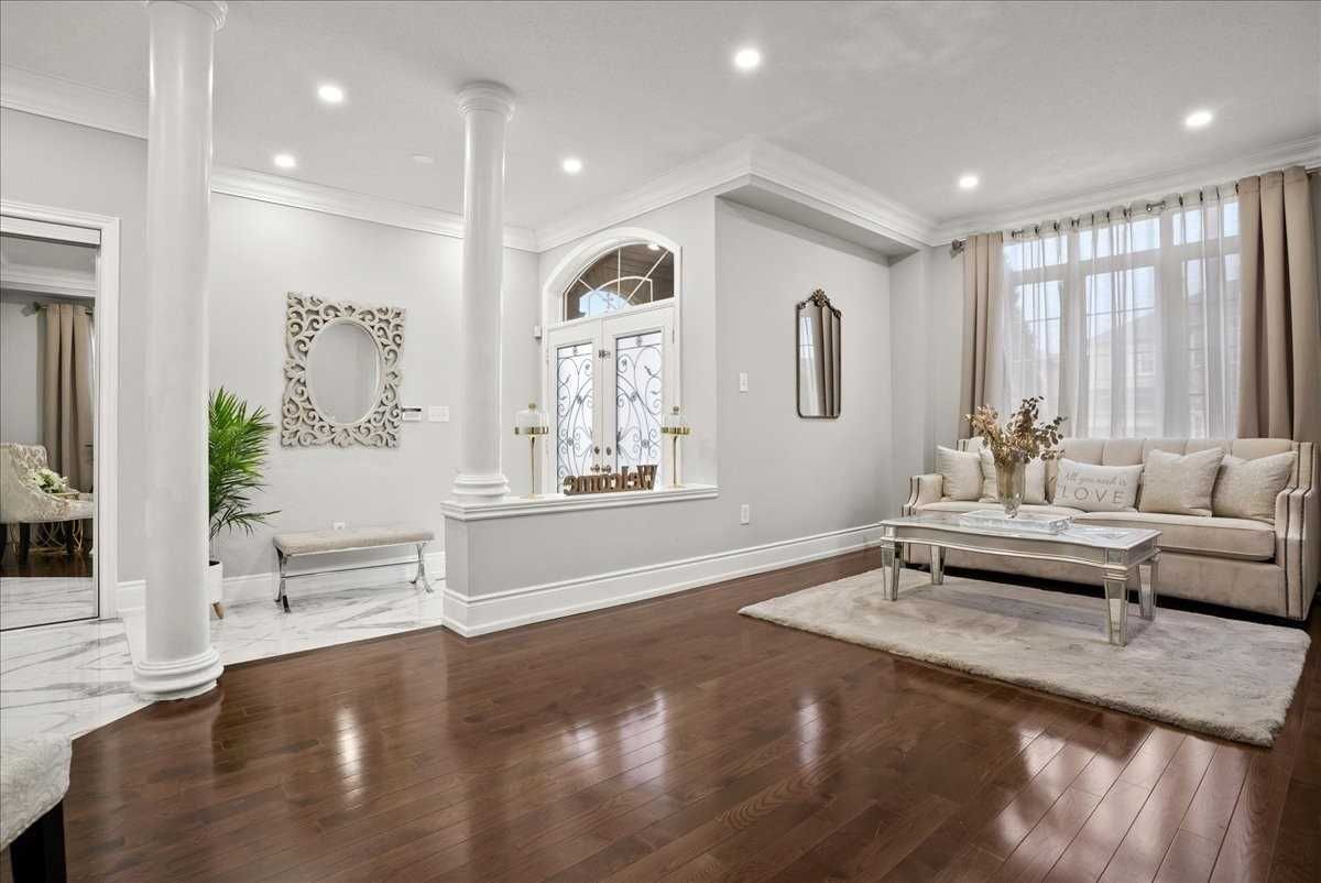 Listing Image 7