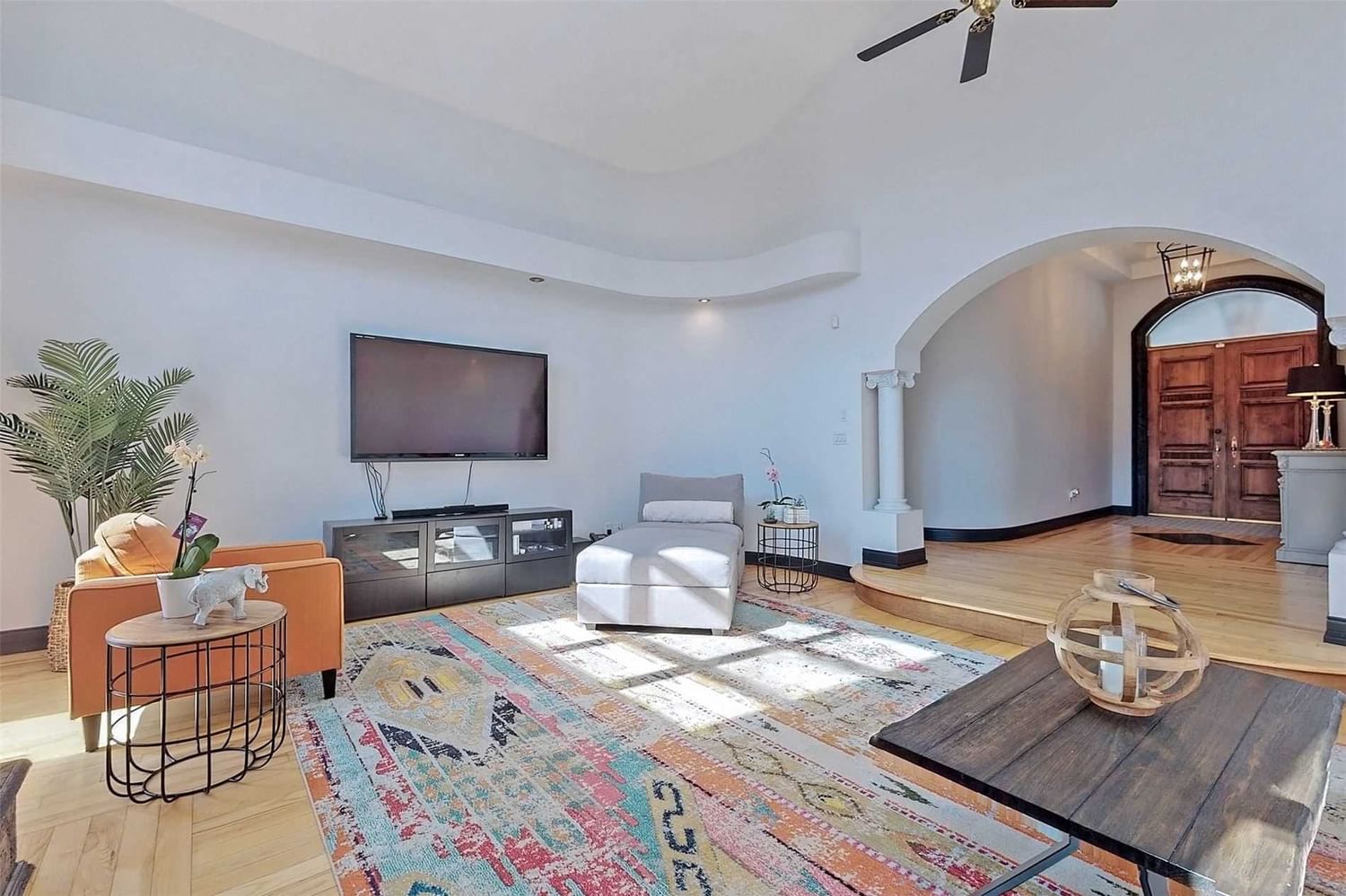 Listing Image 7