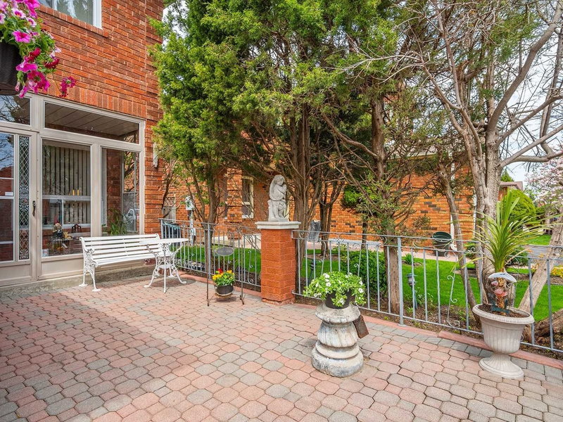 87 Kyla Cres, Markham, L3S2Y4 | Image 3