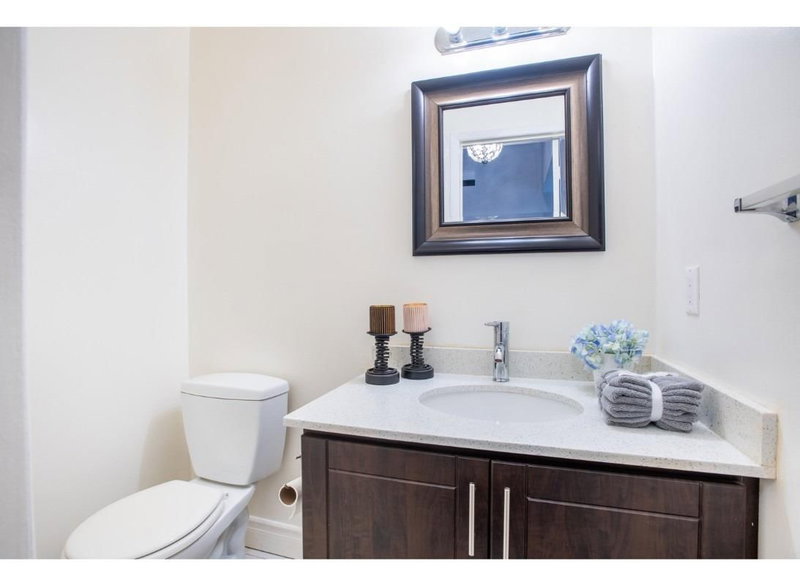 81 Stirling Cres, Markham, L3R7J8 | Image 3