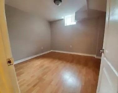 135 Professor Day Dr, Bradford West Gwillimbury, L3Z3B9 | Image 2