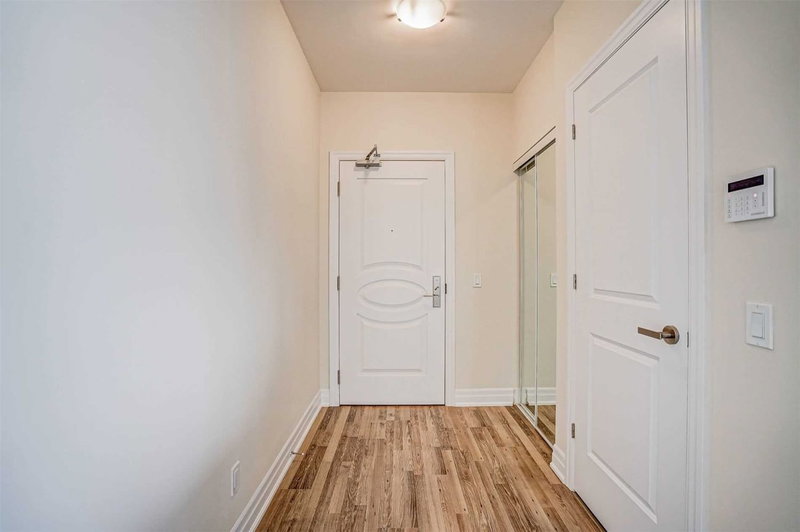 2309 - 9075 Jane St, Vaughan, L4K 0L7 | Image 3